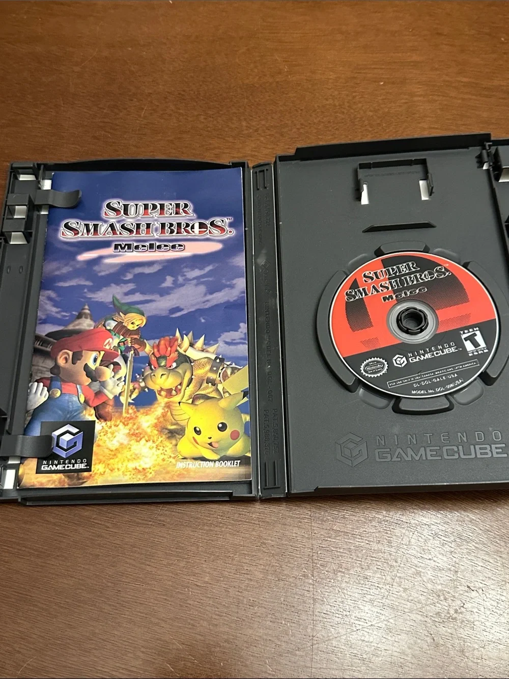 Nintendo GameCube Super Smash Bros. Melee Complete Case Manual & Game